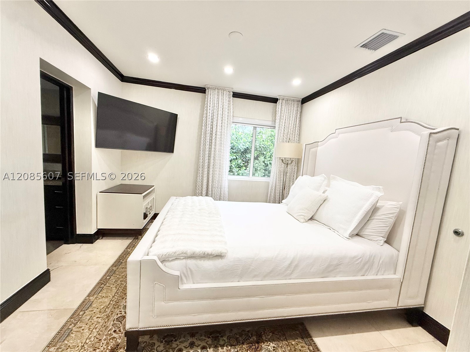 2001 Coral Gate Dr, Miami FL 33145