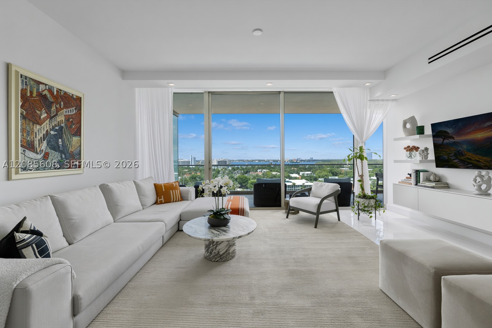 Bal Harbour FL 33154 - A12085608