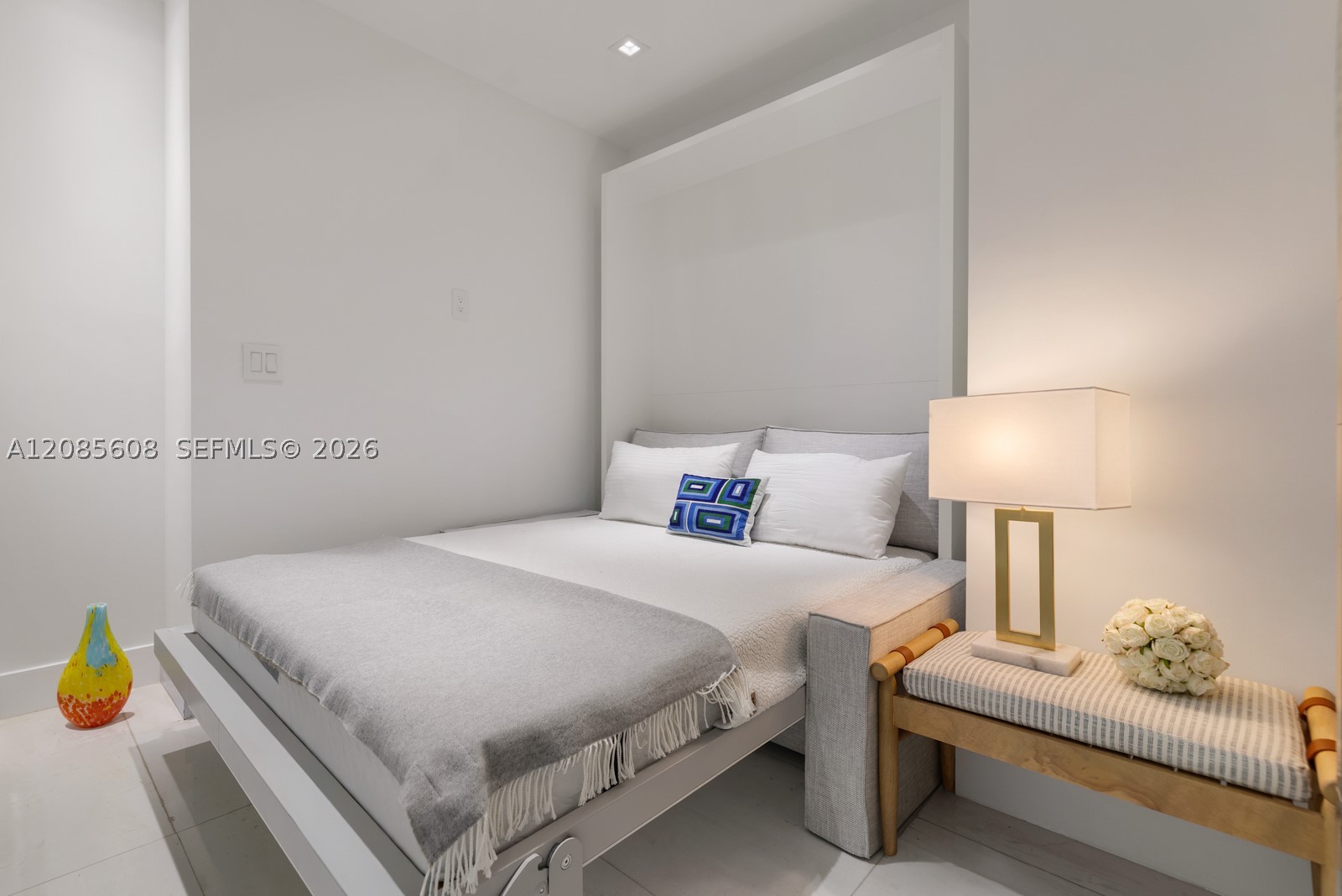 Bal Harbour FL 33154 - A12085608