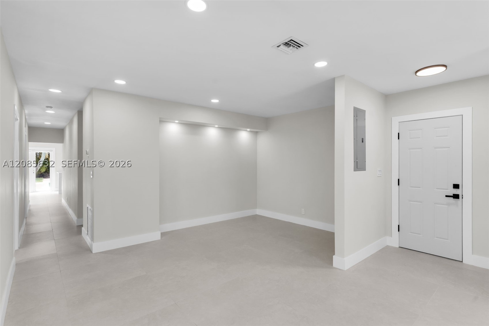 1525 NE 18th Ave, Fort Lauderdale FL 33304