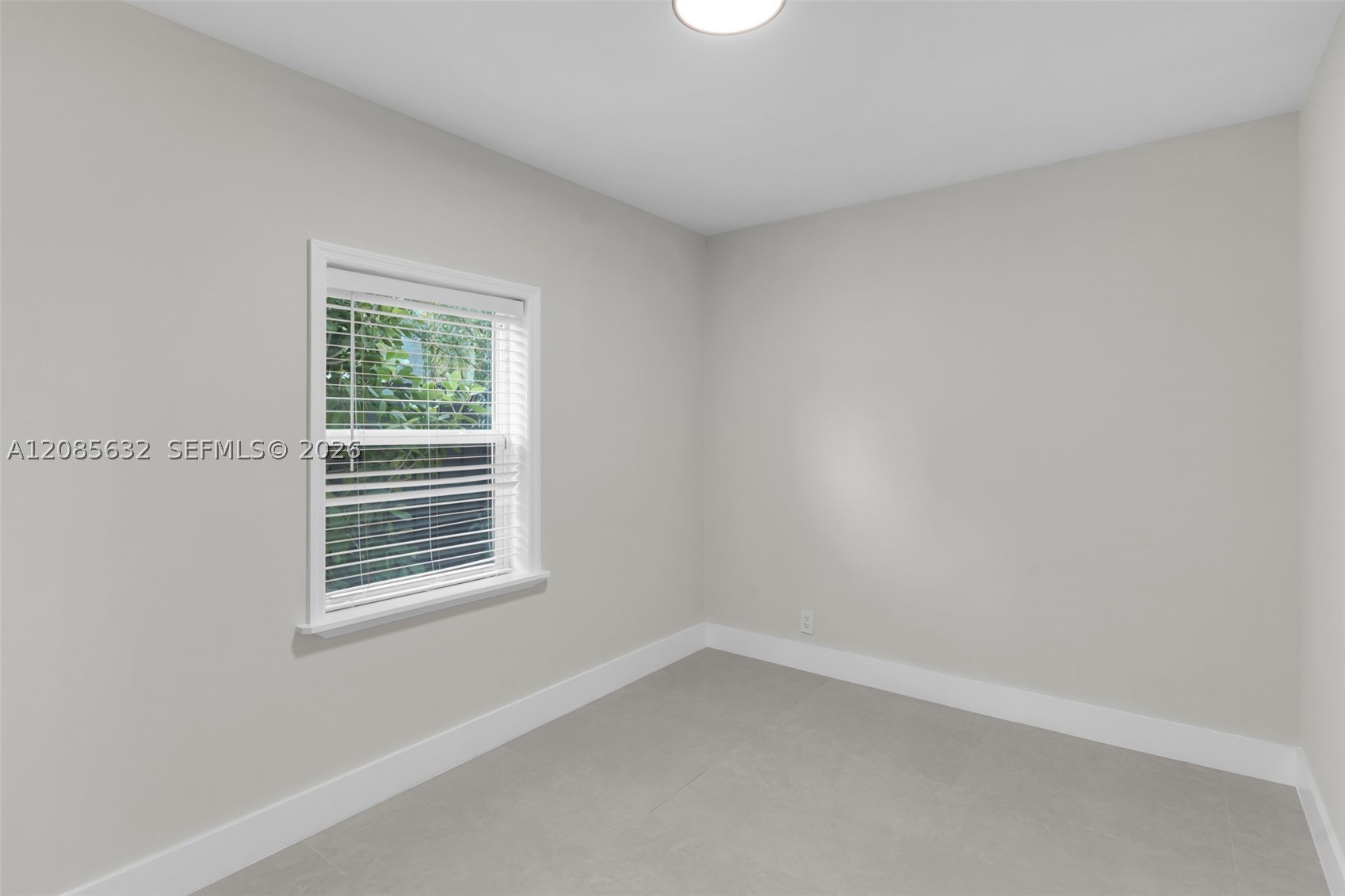 1525 NE 18th Ave, Fort Lauderdale FL 33304
