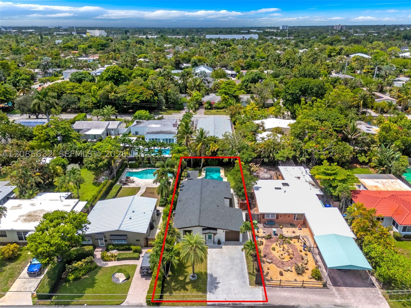 1525 NE 18th Ave, Fort Lauderdale FL 33304