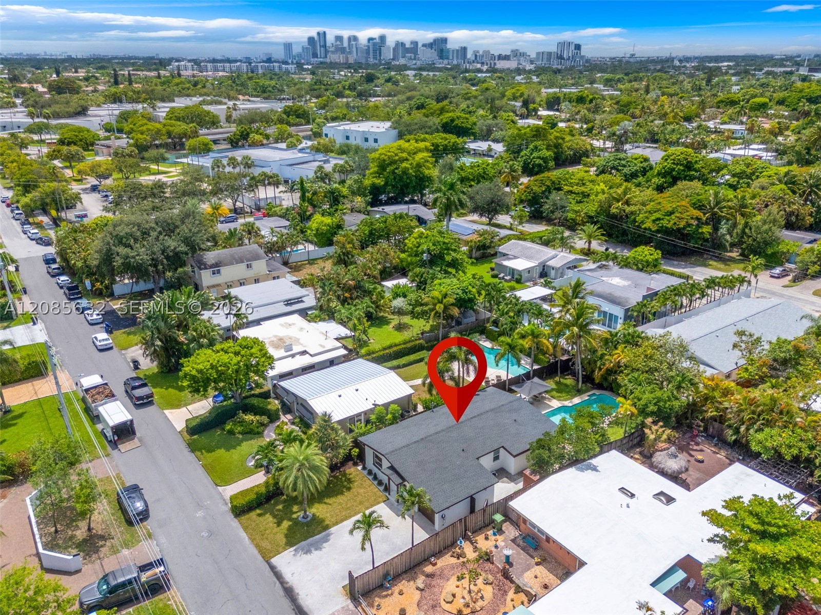 1525 NE 18th Ave, Fort Lauderdale FL 33304