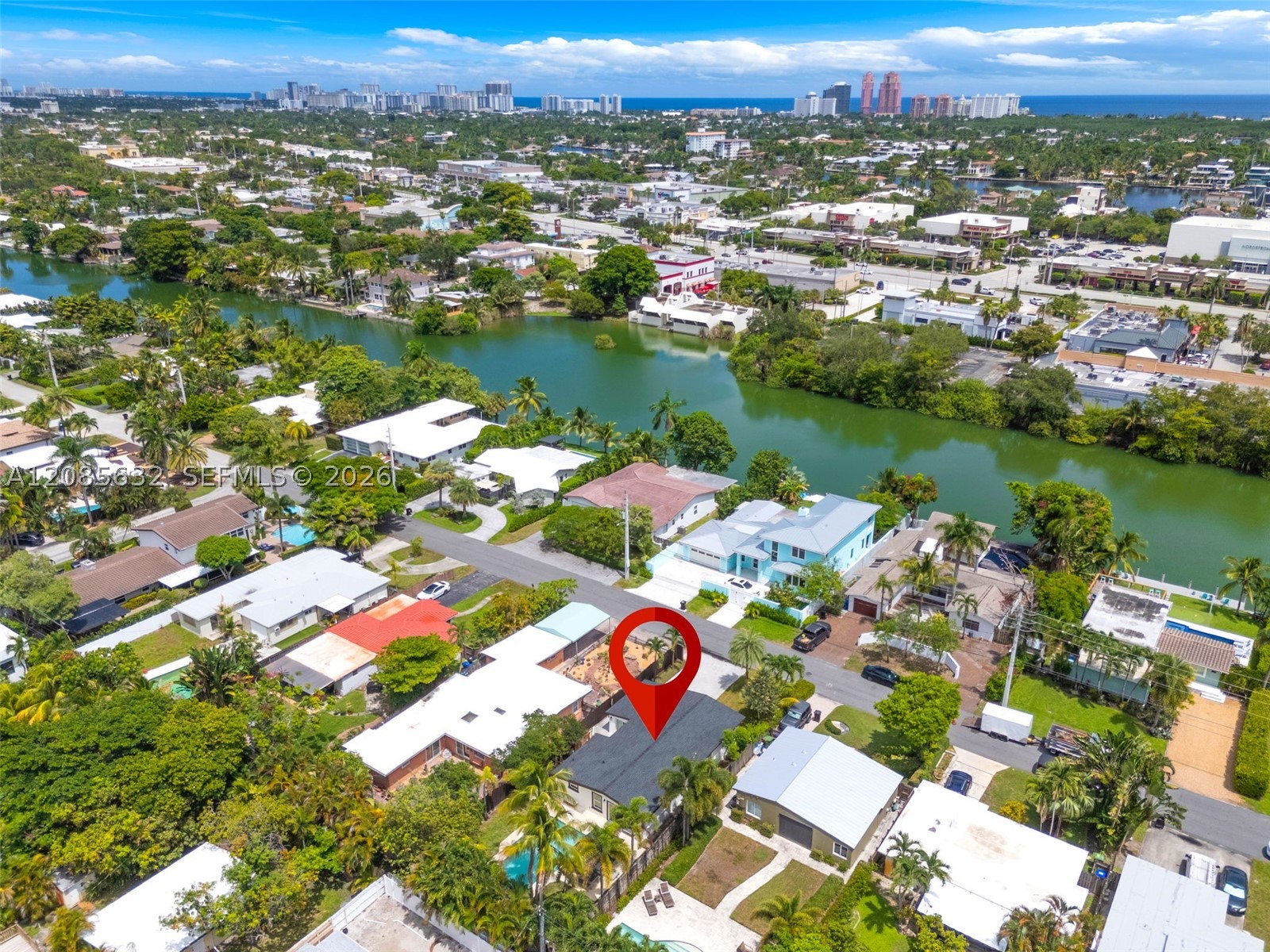 1525 NE 18th Ave, Fort Lauderdale FL 33304