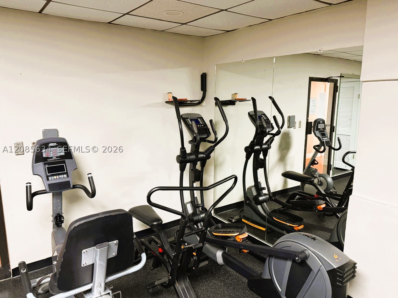 2450 NE 135th St #502, North Miami FL 33181
