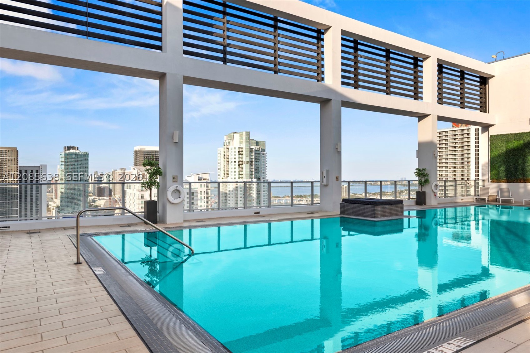 151 SE 1st St #1104, Miami FL 33131