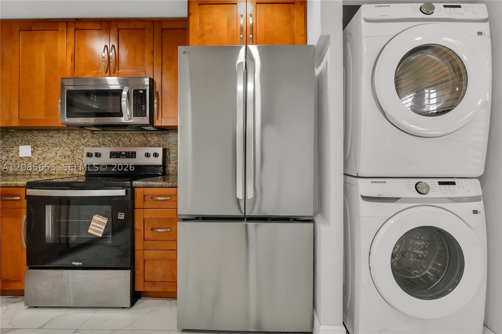 6475 W Oakland Park Blvd #102, Lauderhill FL 33313