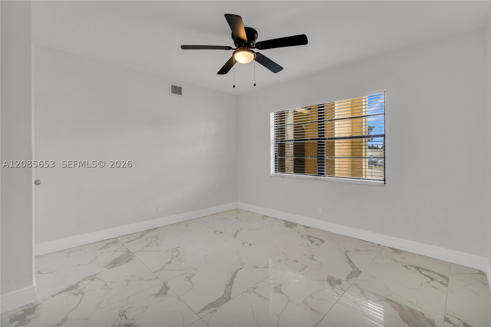 6475 W Oakland Park Blvd #102, Lauderhill FL 33313