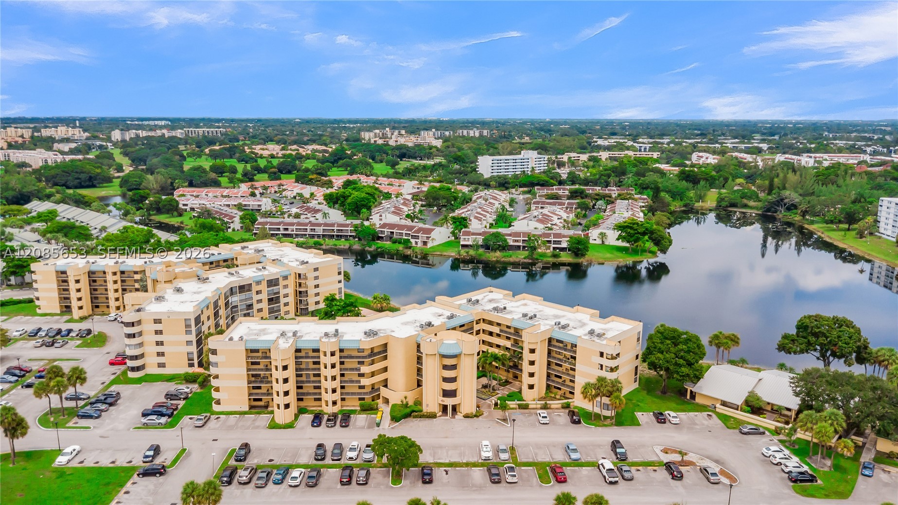 6475 W Oakland Park Blvd #102, Lauderhill FL 33313