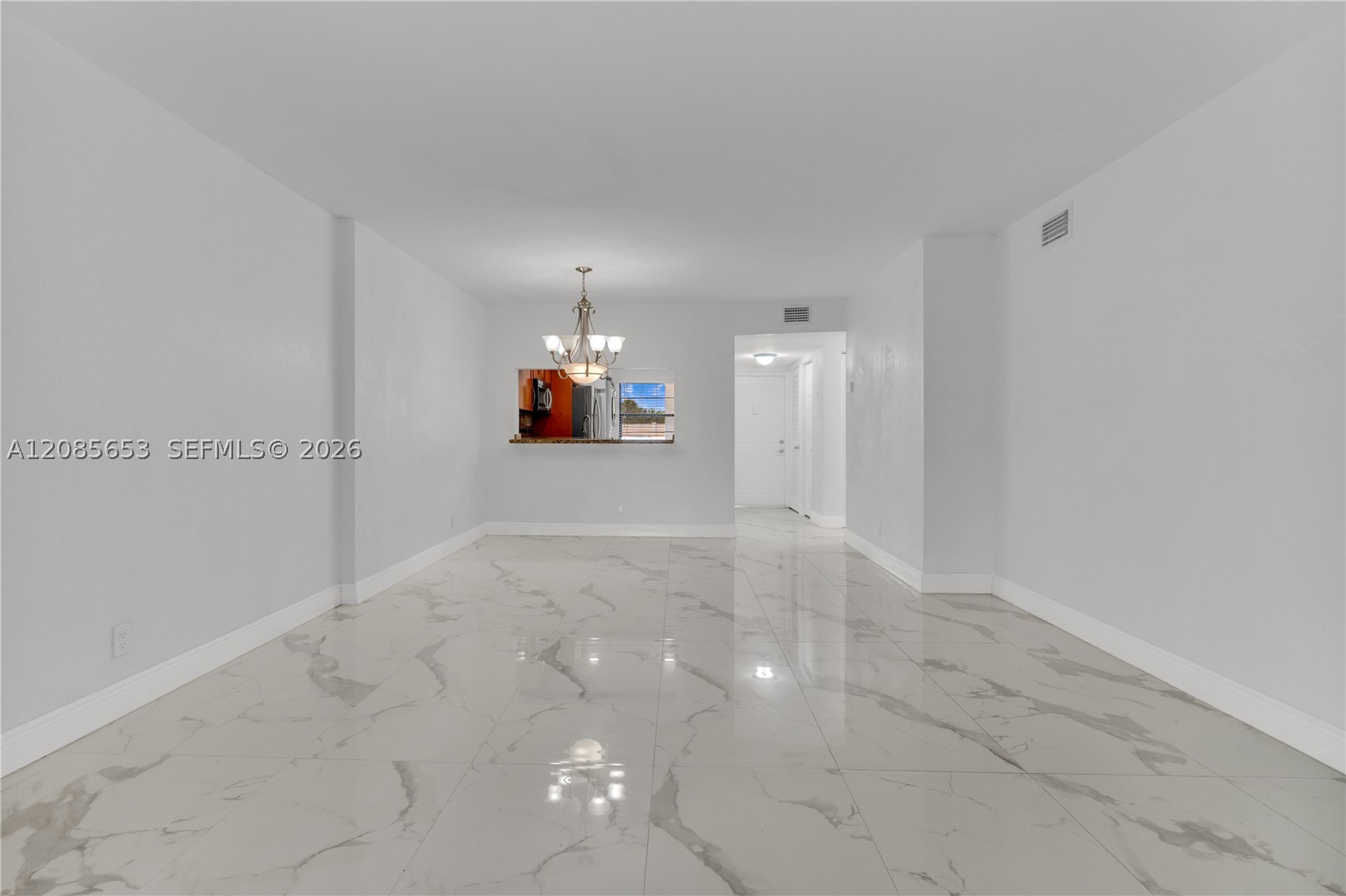 6475 W Oakland Park Blvd #102, Lauderhill FL 33313