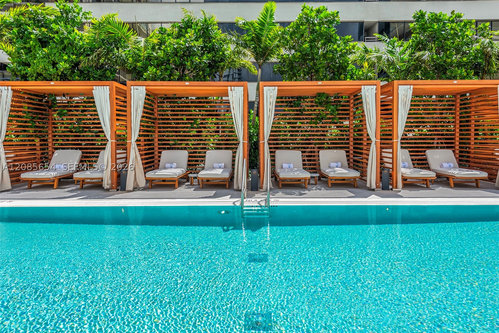 2678 Tigertail Ave #1101, Miami FL 33133