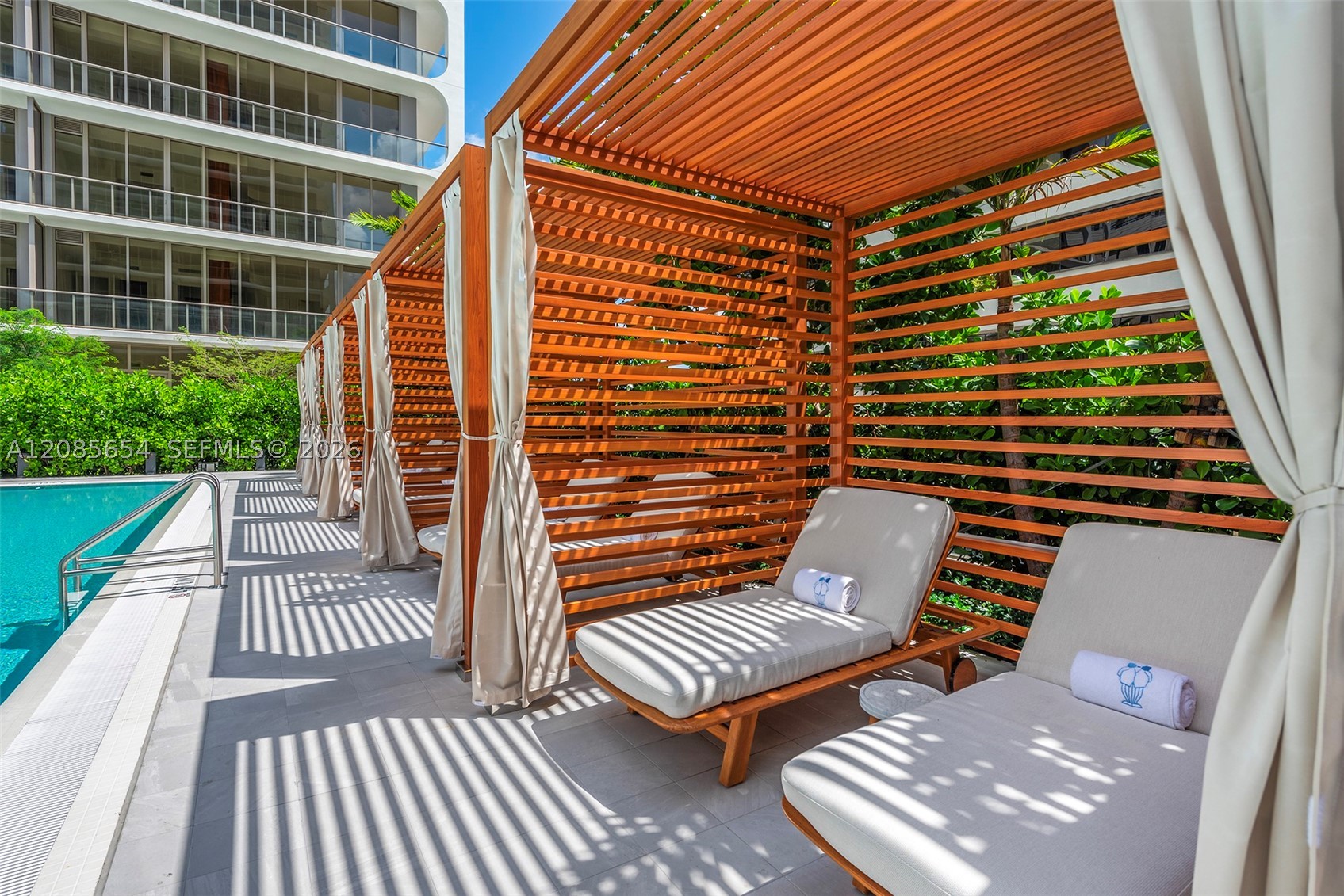 2678 Tigertail Ave #1101, Miami FL 33133