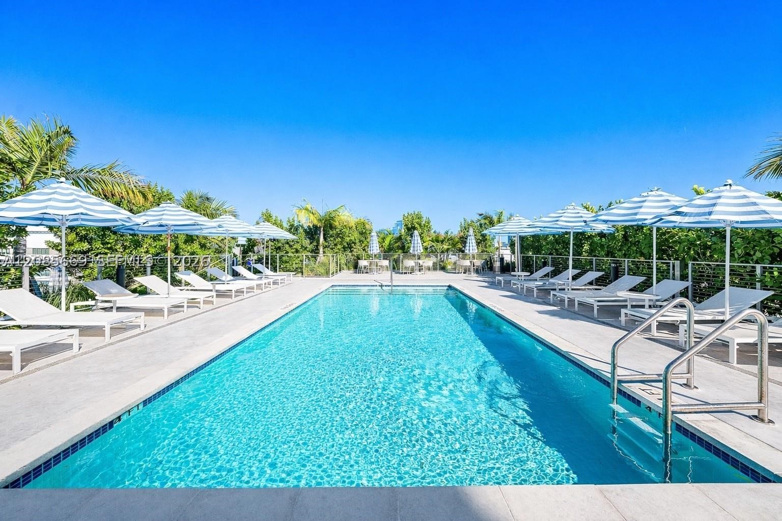 10281 W Bay Harbor Dr #304, Bay Harbor Islands FL 33154