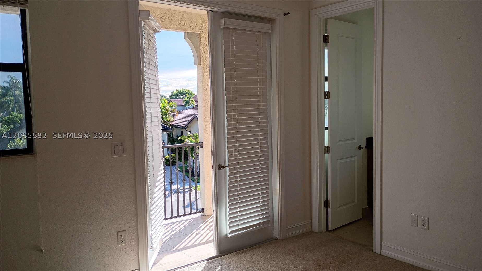 1280 SW 113th Way, Pembroke Pines FL 33025