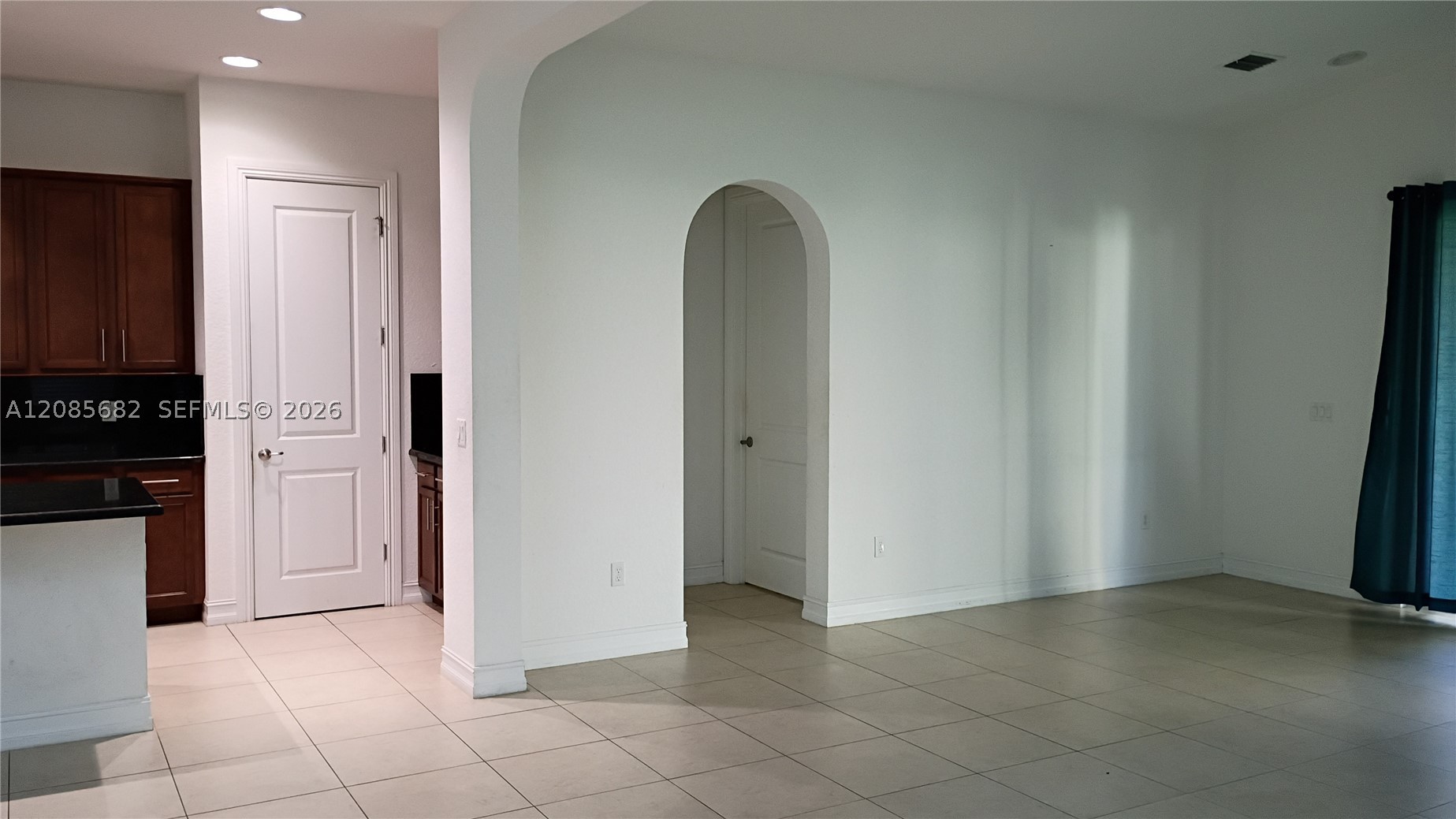 1280 SW 113th Way, Pembroke Pines FL 33025
