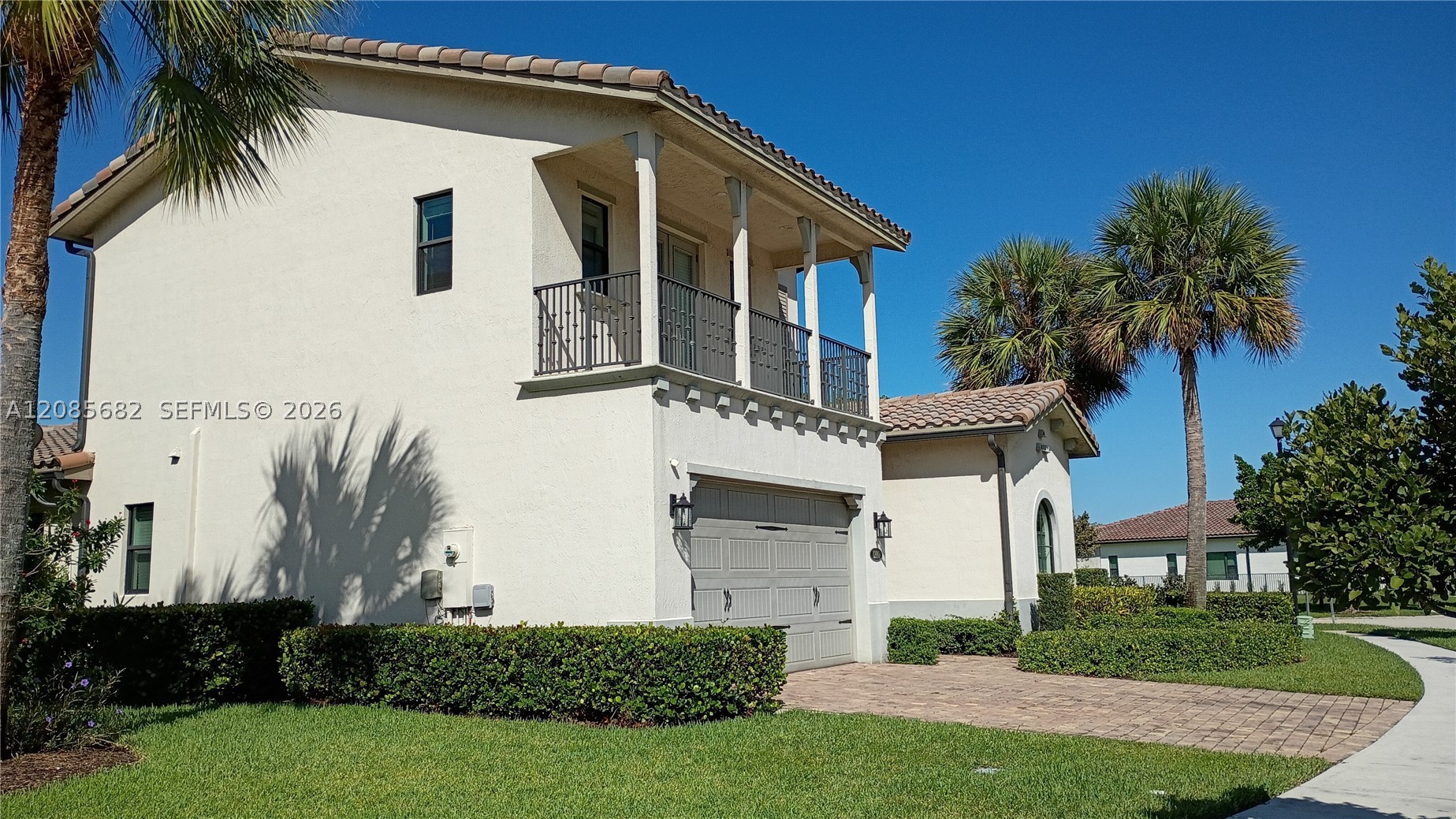 1280 SW 113th Way, Pembroke Pines FL 33025