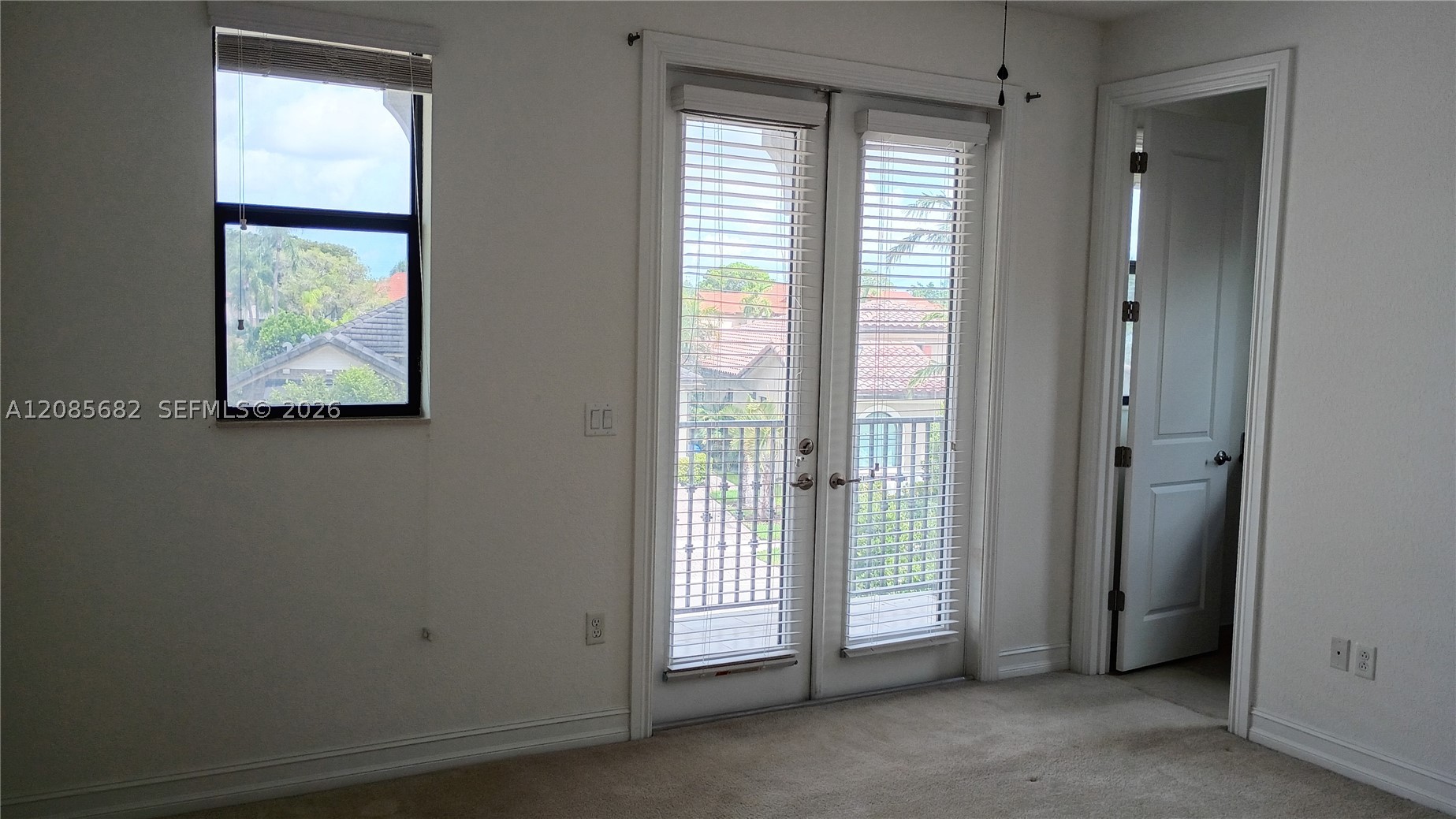 1280 SW 113th Way, Pembroke Pines FL 33025