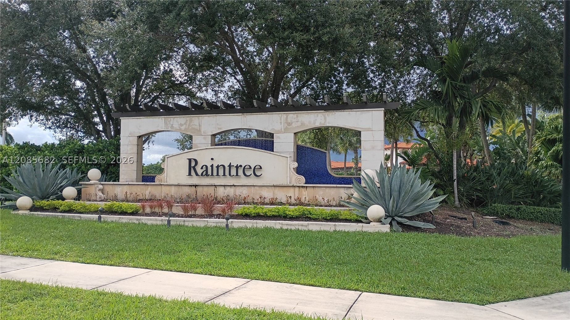1280 SW 113th Way, Pembroke Pines FL 33025