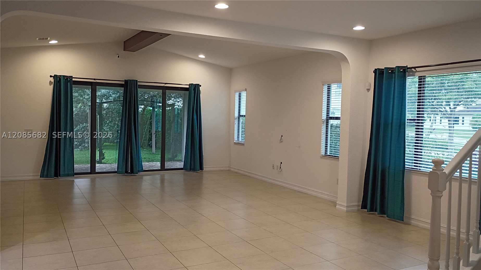 1280 SW 113th Way, Pembroke Pines FL 33025