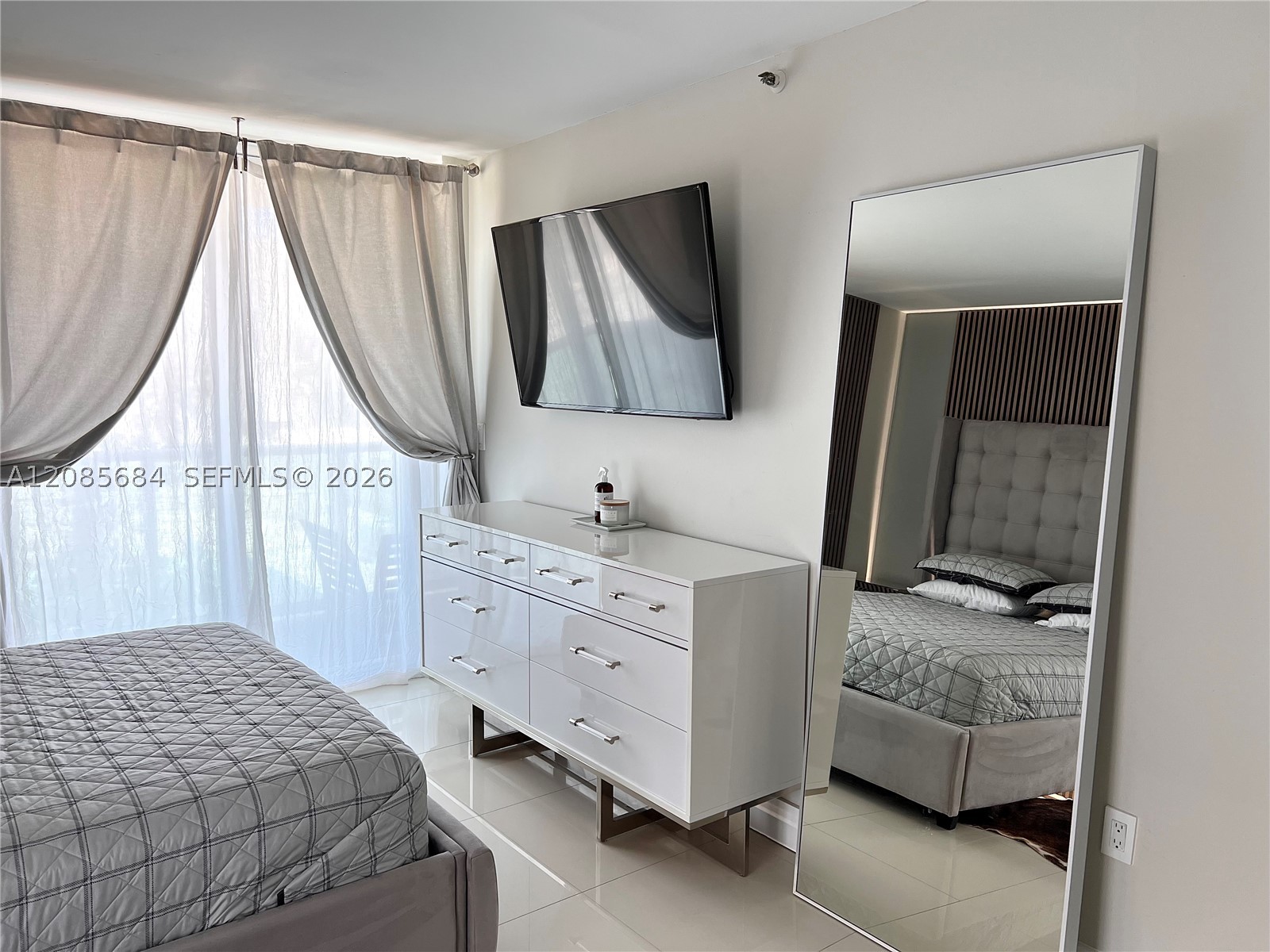 1035 West Ave #404, Miami Beach FL 33139