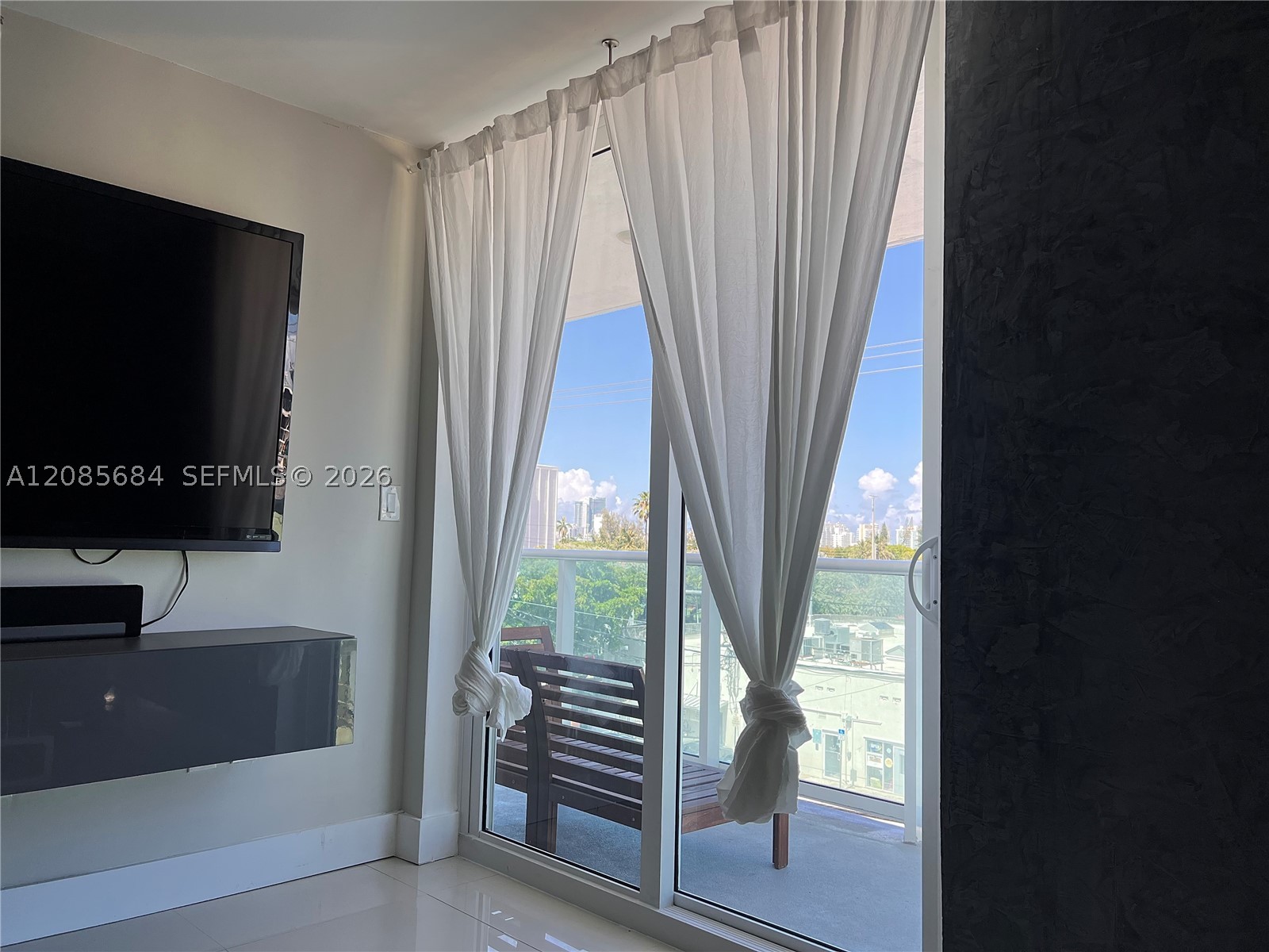 1035 West Ave #404, Miami Beach FL 33139