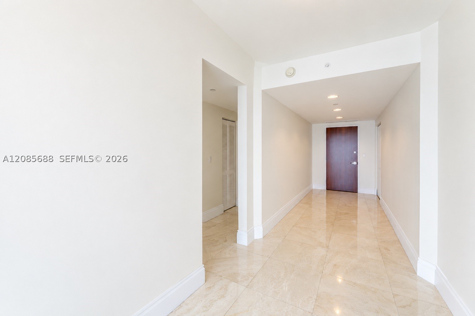 6365 Collins Ave #3403, Miami Beach FL 33141