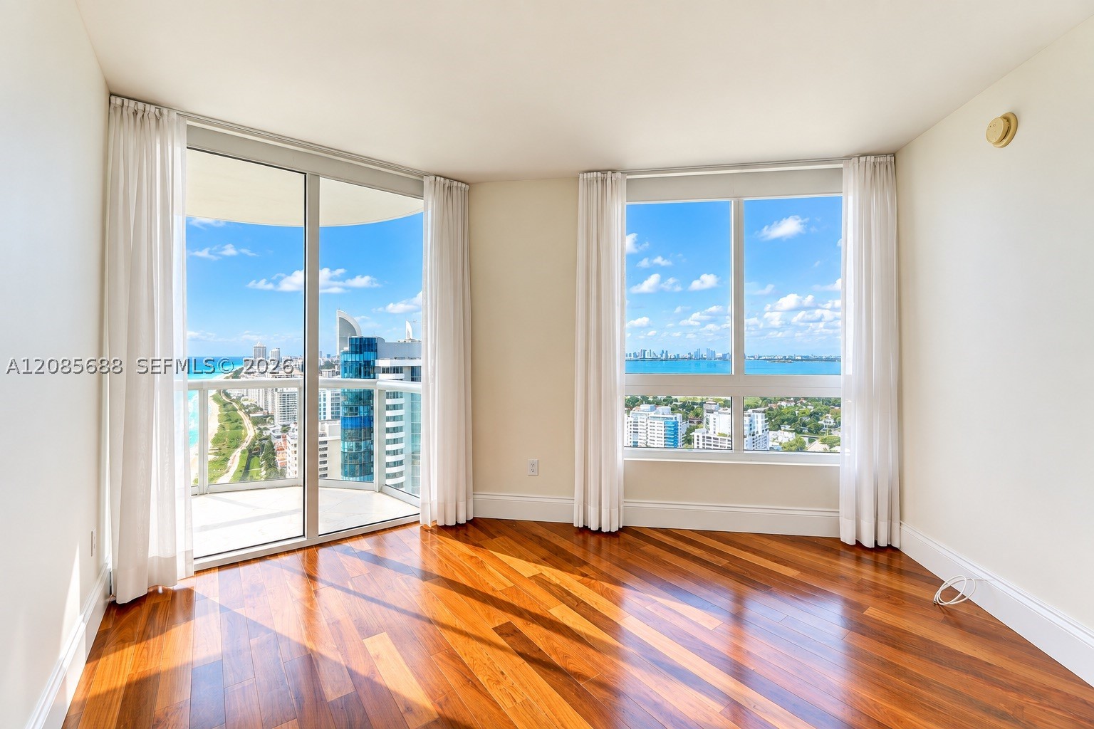 6365 Collins Ave #3403, Miami Beach FL 33141