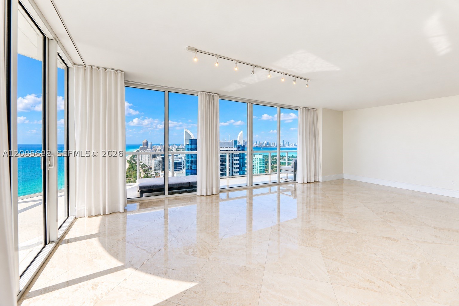 6365 Collins Ave #3403, Miami Beach FL 33141
