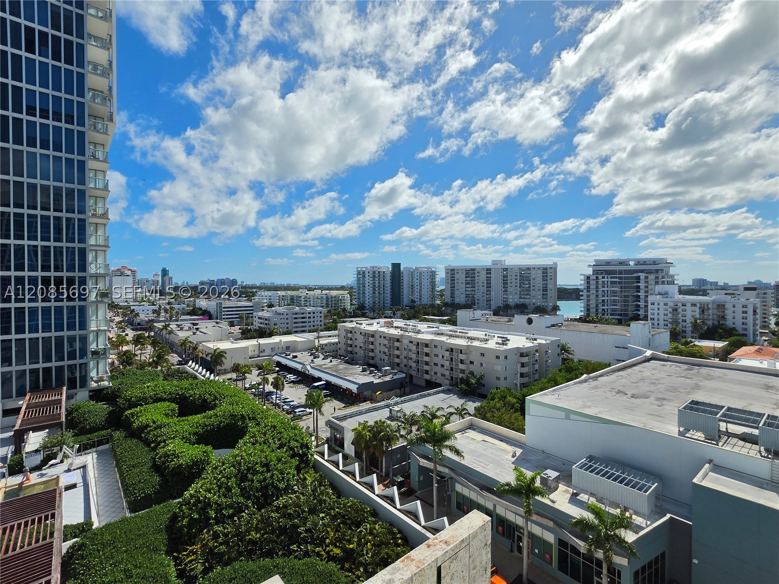 6801 Collins Ave #1014 Legal 1004 Door, Miami Beach FL 33141