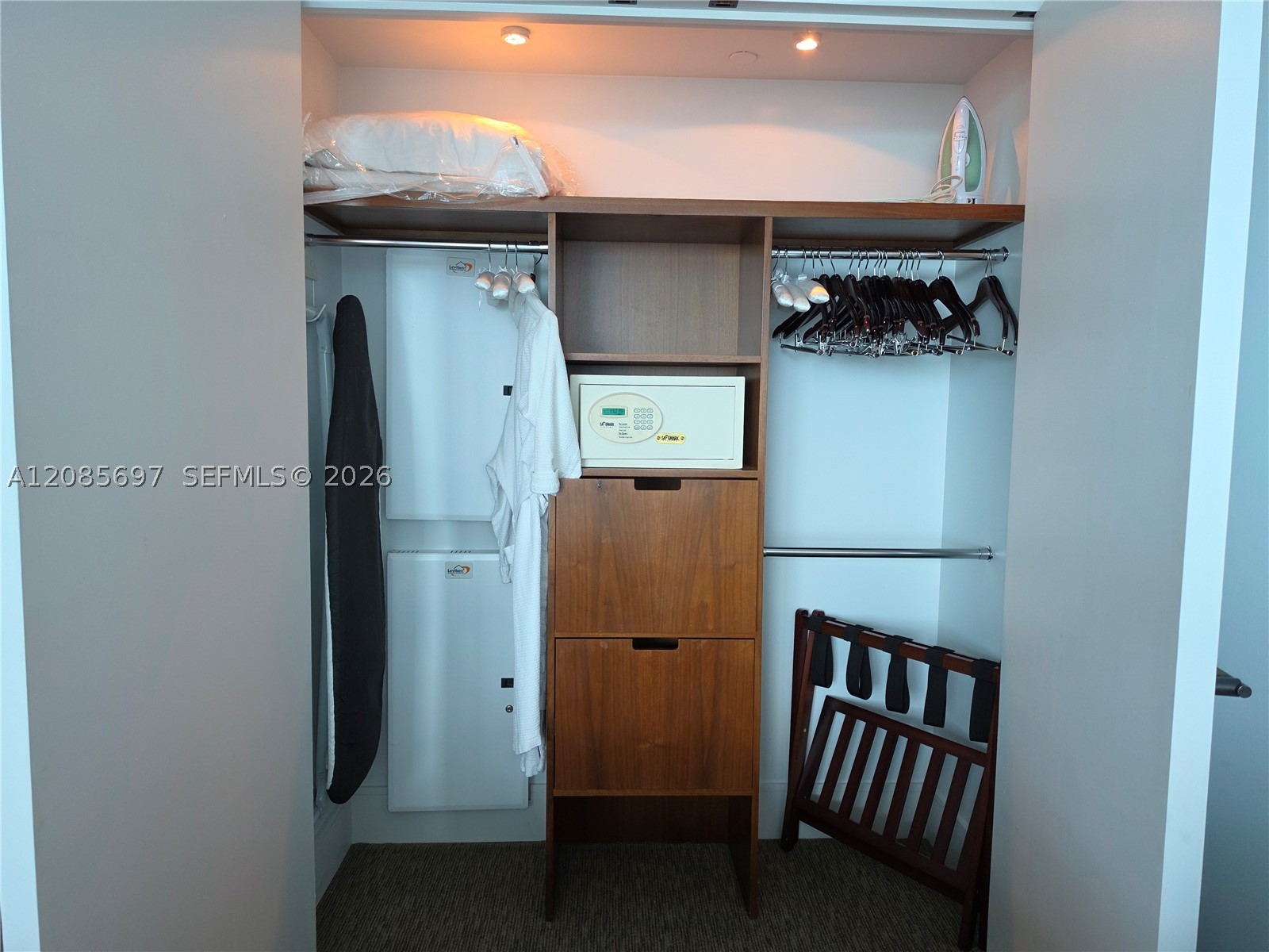 6801 Collins Ave #1014 Legal 1004 Door, Miami Beach FL 33141