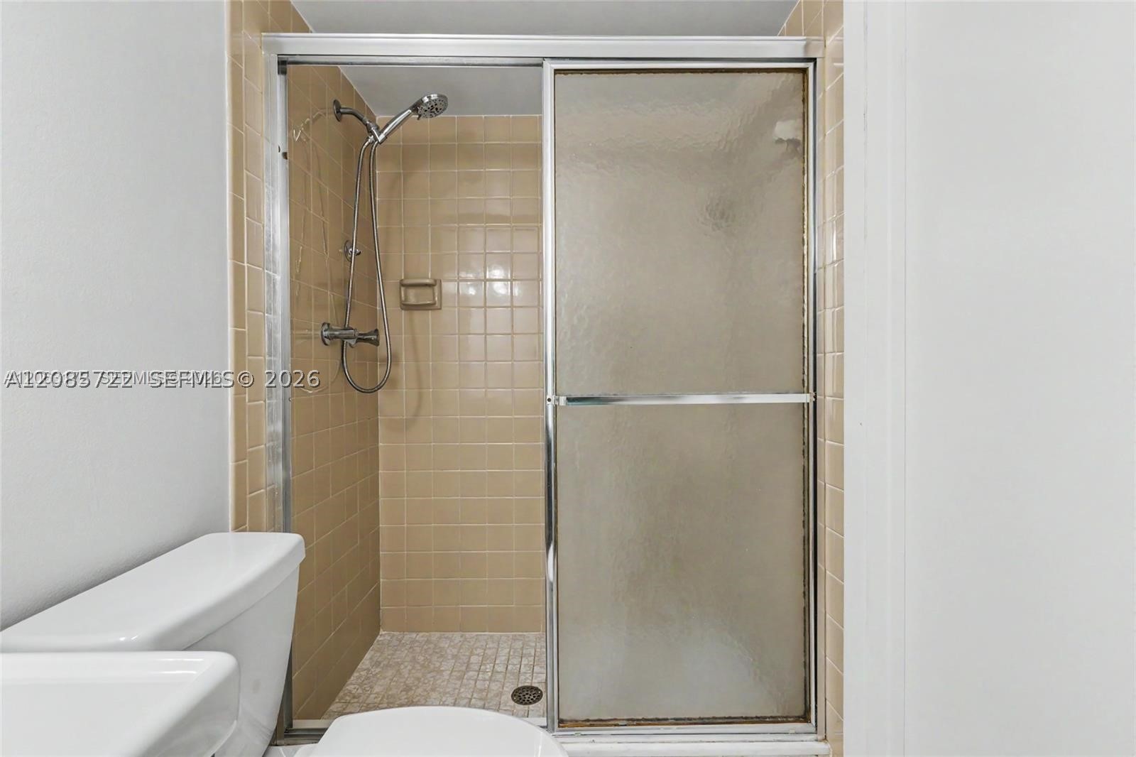 414 SE 10th St #103, Dania Beach FL 33004