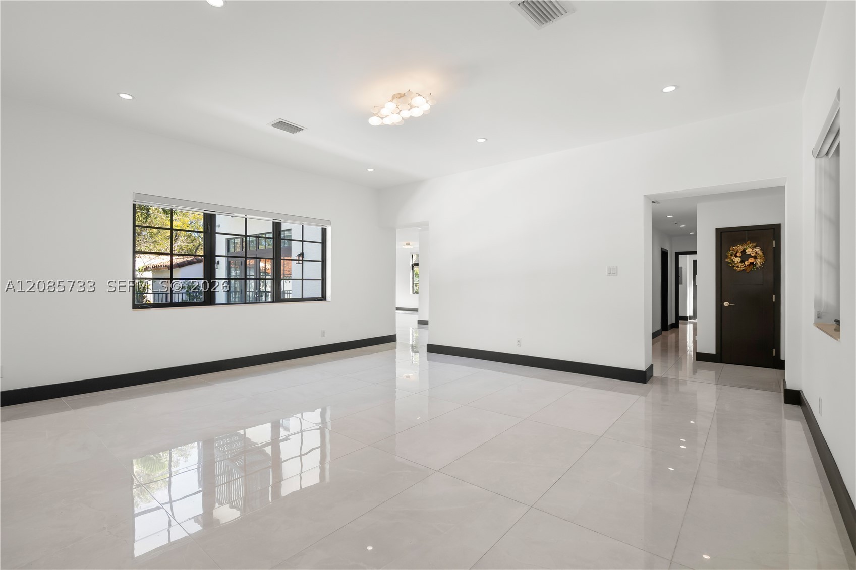 519 Alhambra Cir, Coral Gables FL 33134