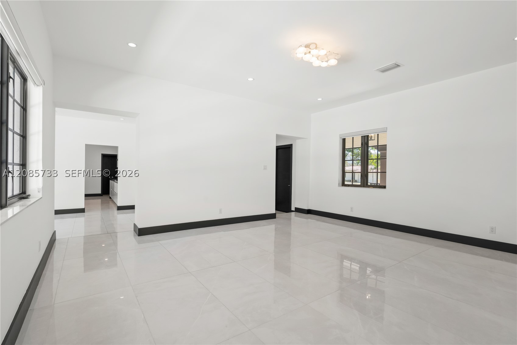 519 Alhambra Cir, Coral Gables FL 33134