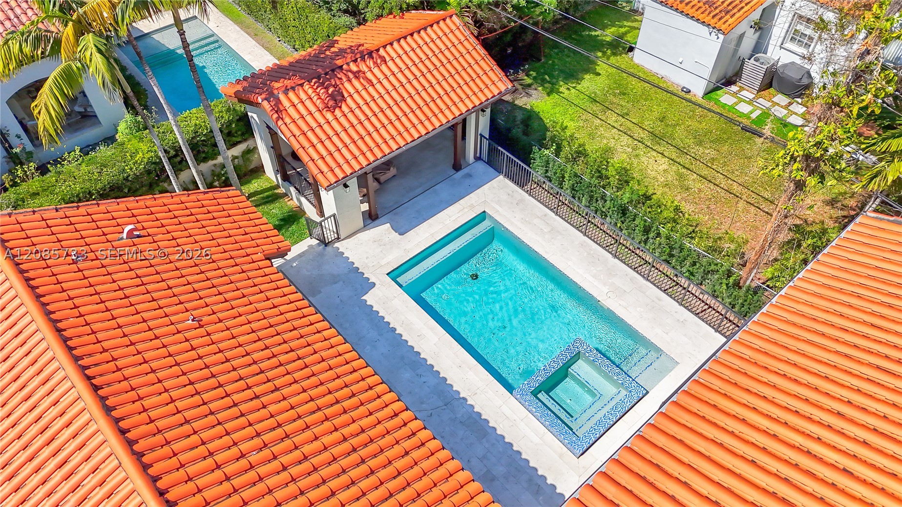 519 Alhambra Cir, Coral Gables FL 33134