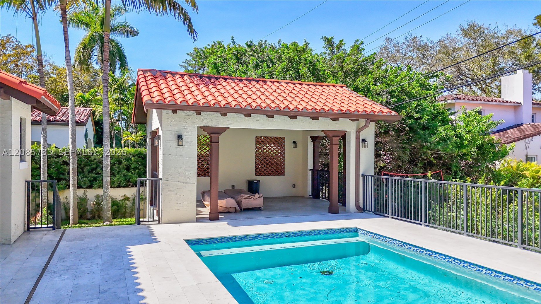 519 Alhambra Cir, Coral Gables FL 33134