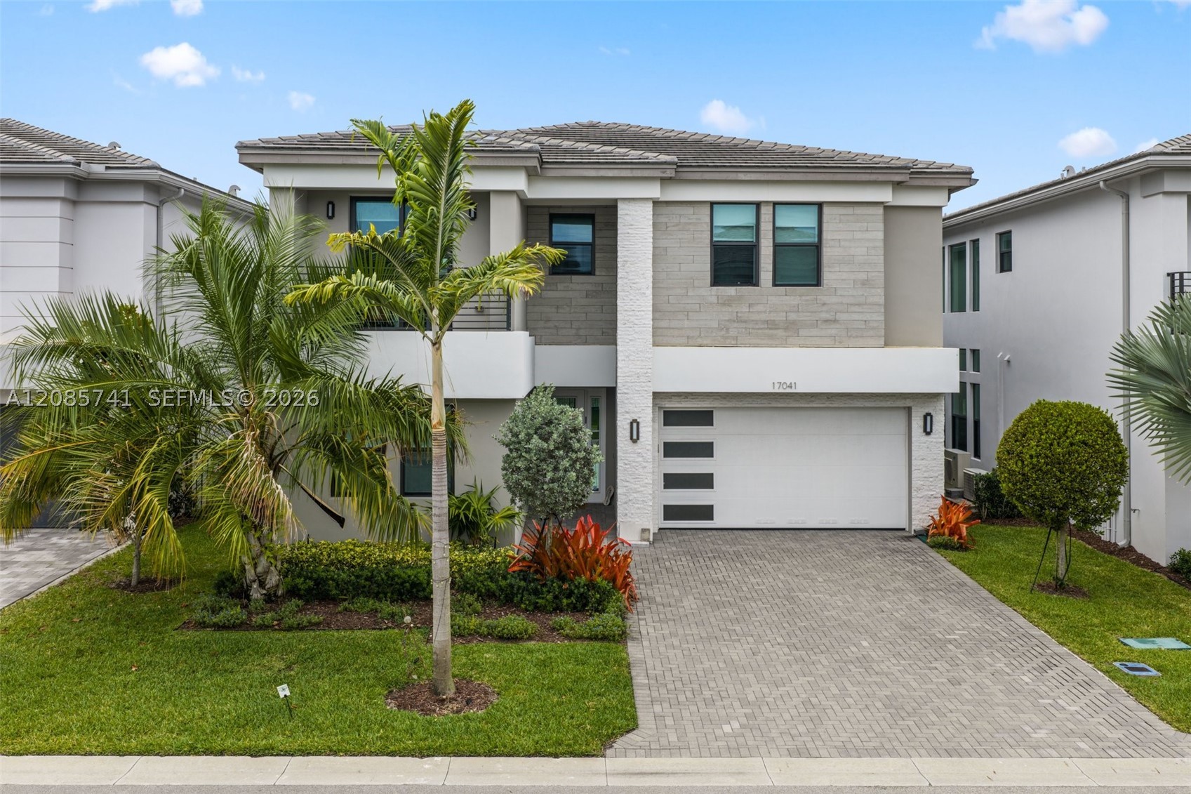 #<MlsListing:0x00007f3b546a7e58>