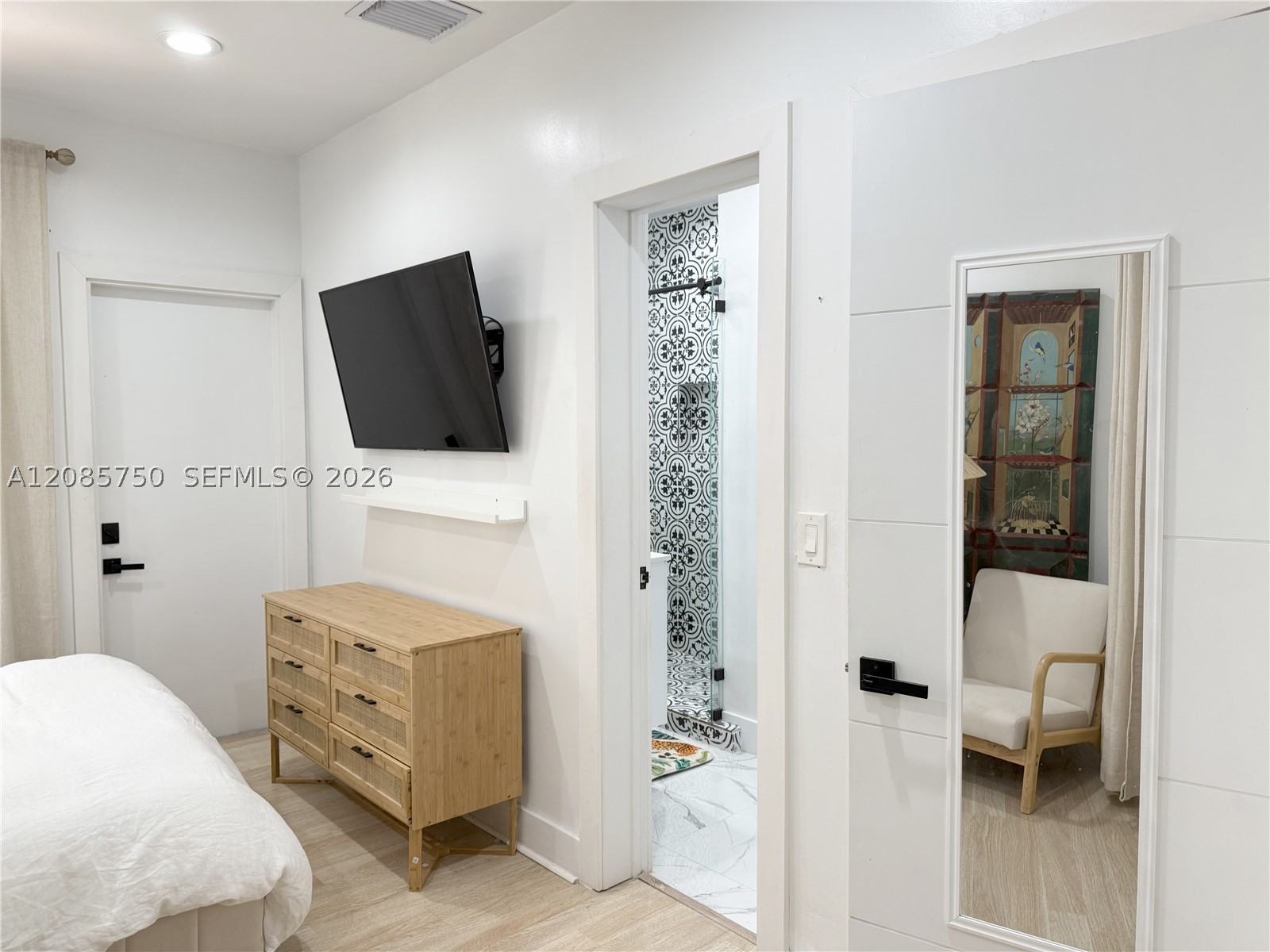 8401 Crespi Blvd #1, Miami Beach FL 33141