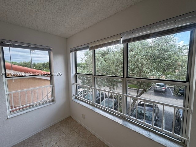 3350 NW Pinewalk Dr N #1427, Margate FL 33063