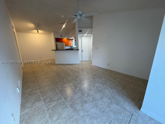 3350 NW Pinewalk Dr N #1427, Margate FL 33063