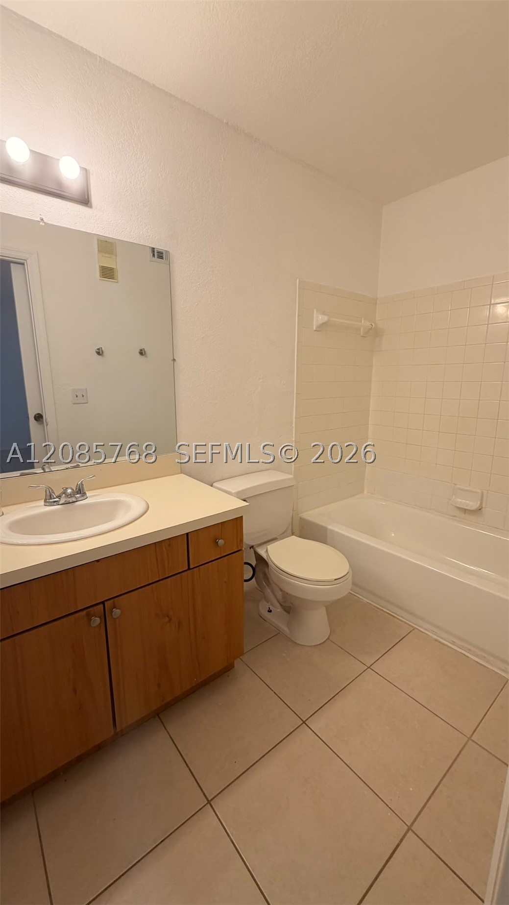 3350 NW Pinewalk Dr N #1427, Margate FL 33063