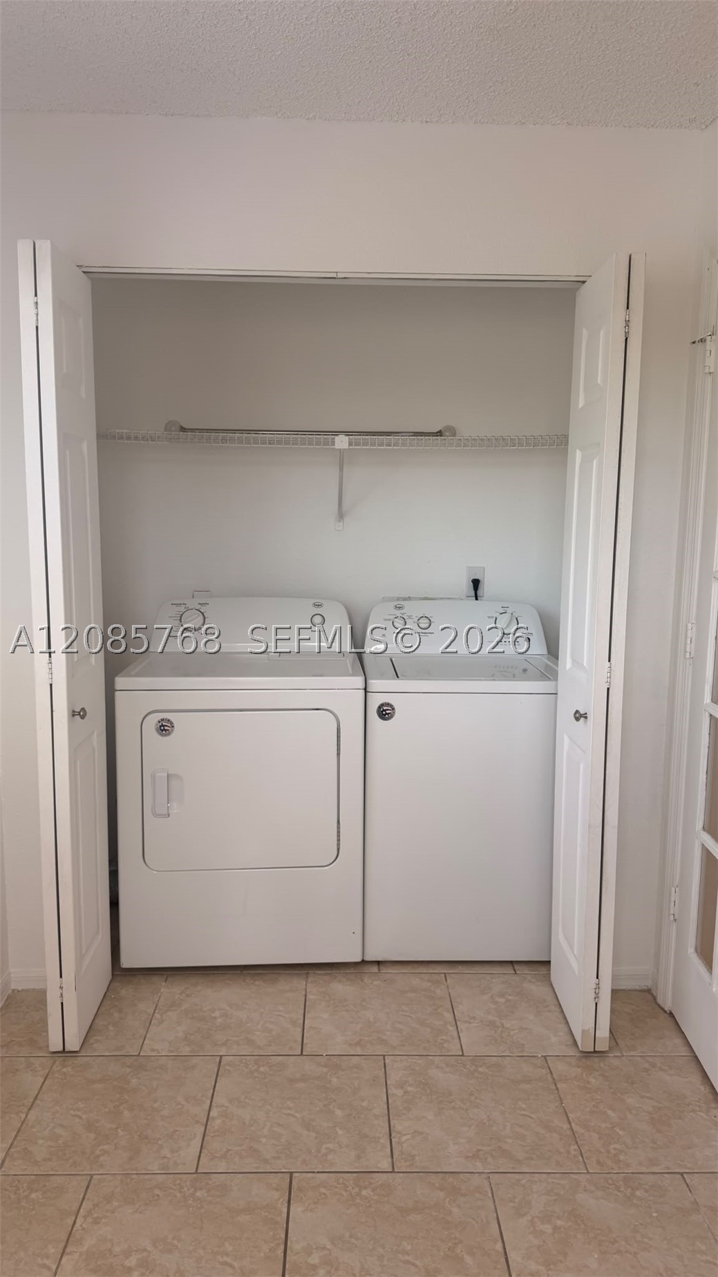 3350 NW Pinewalk Dr N #1427, Margate FL 33063