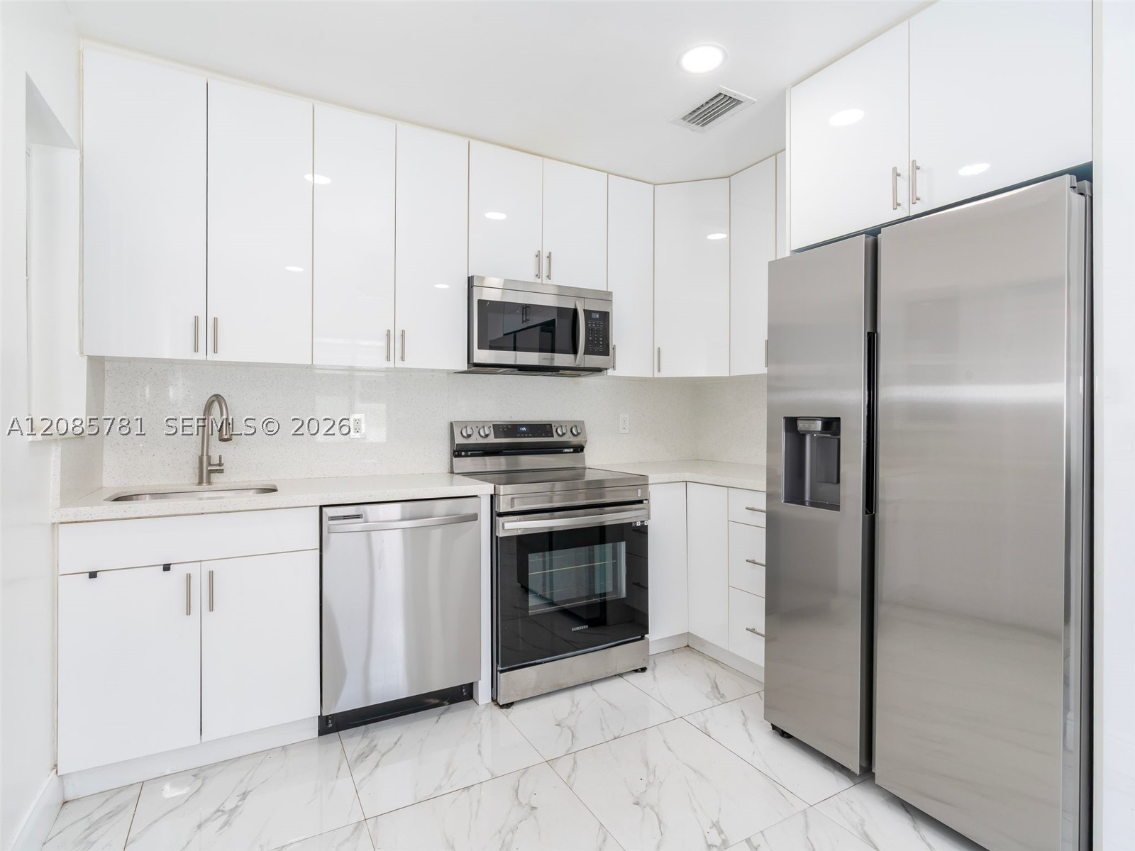 3375 SW 1st St, Miami FL 33135