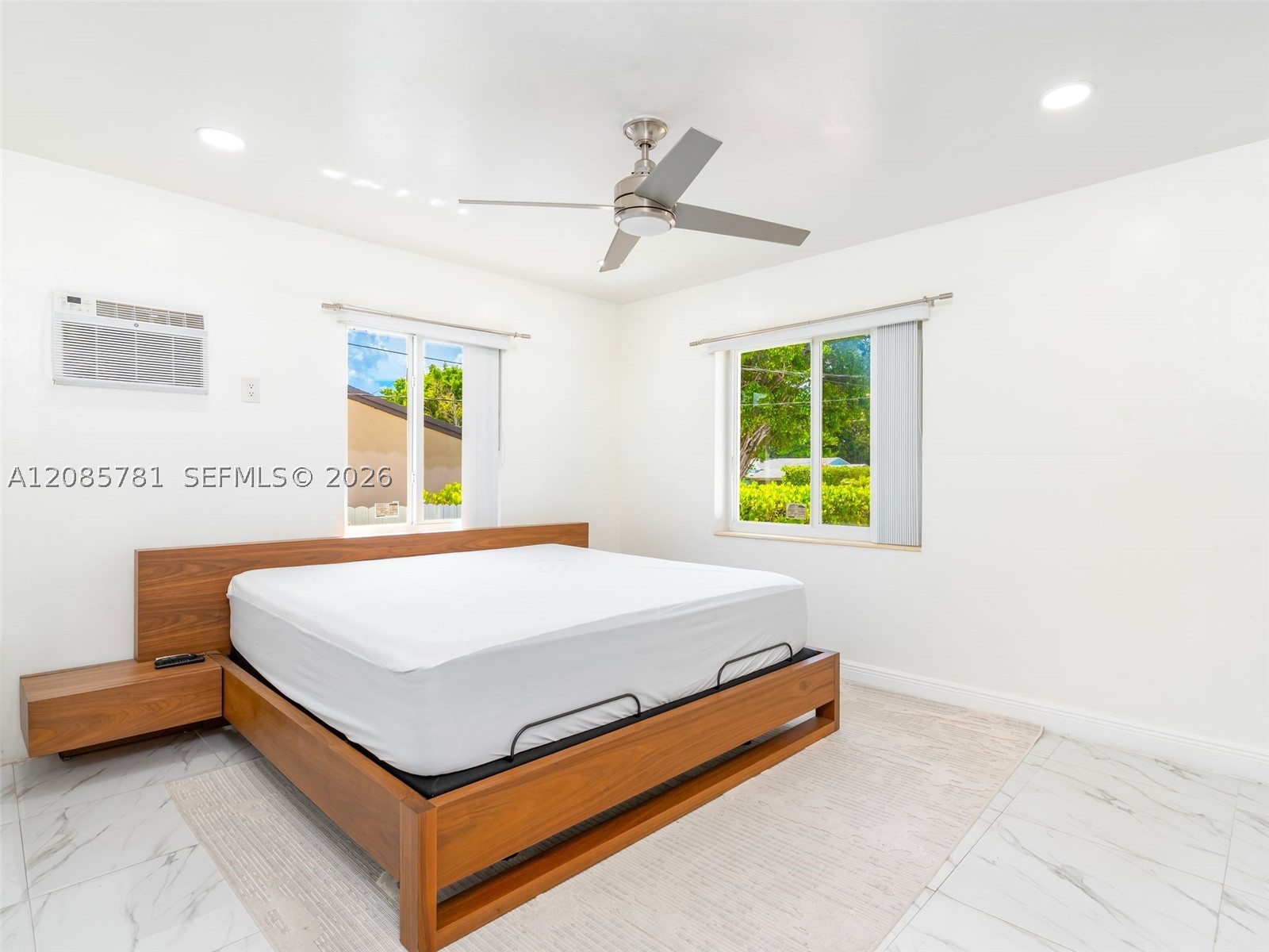 3375 SW 1st St, Miami FL 33135