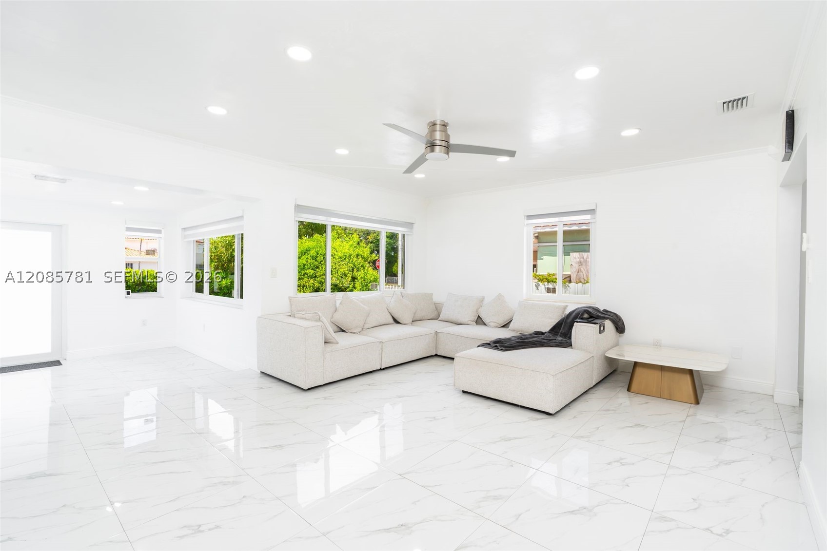 3375 SW 1st St, Miami FL 33135
