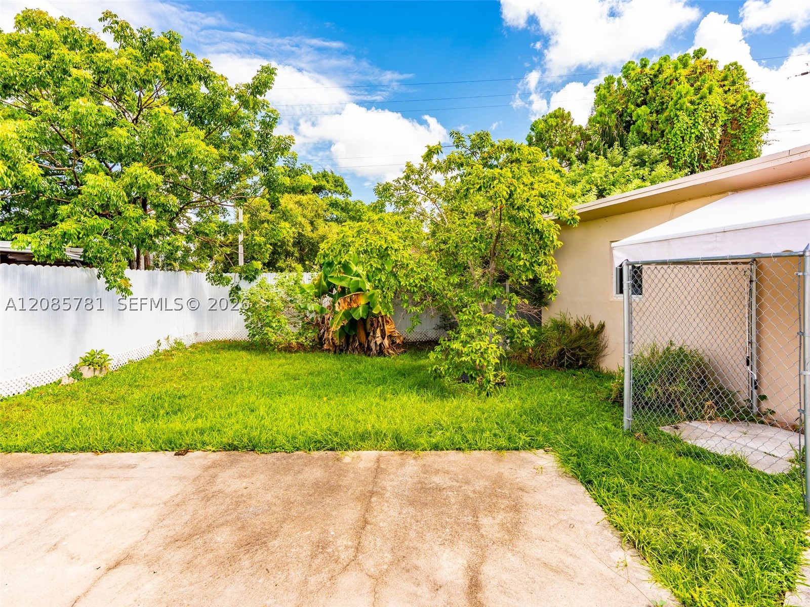 3375 SW 1st St, Miami FL 33135