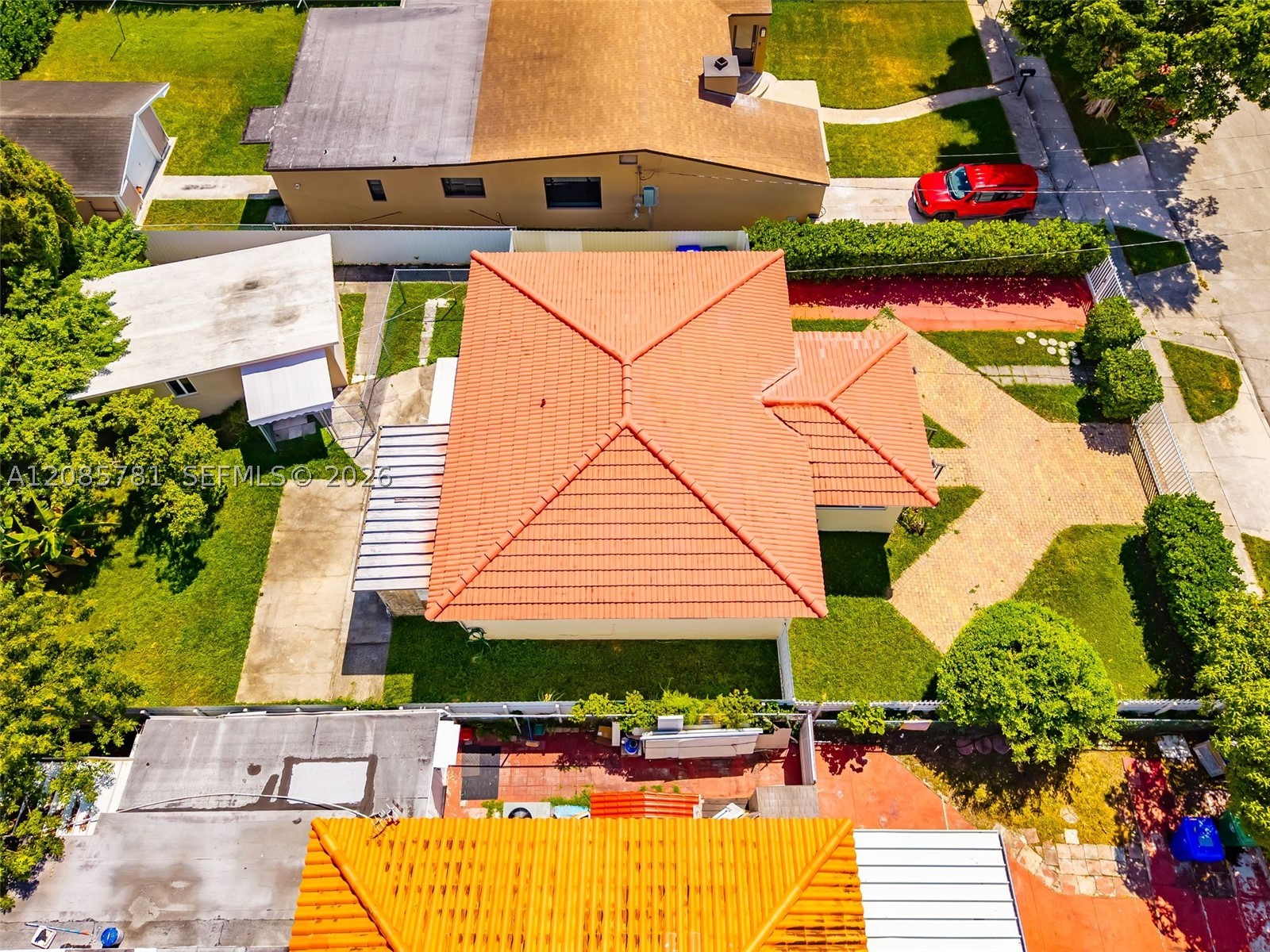 3375 SW 1st St, Miami FL 33135