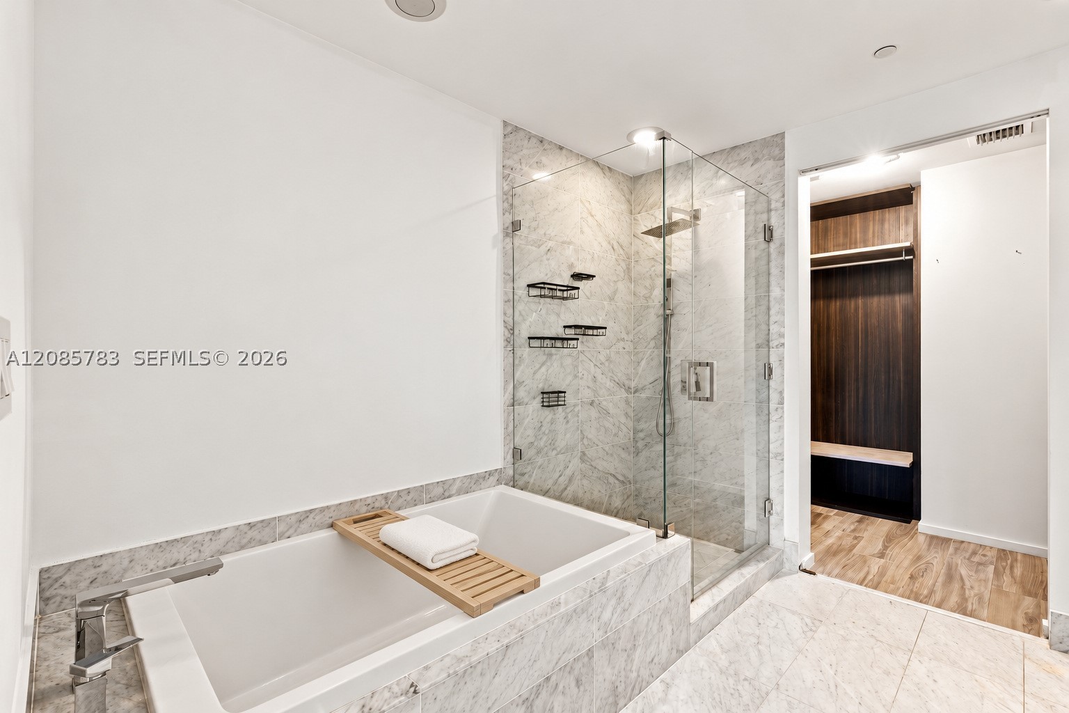 801 S Miami Ave #1810, Miami FL 33130