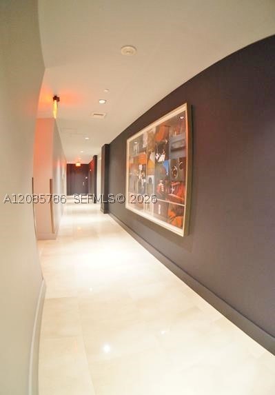 55 SE 6th St #2702, Miami FL 33131