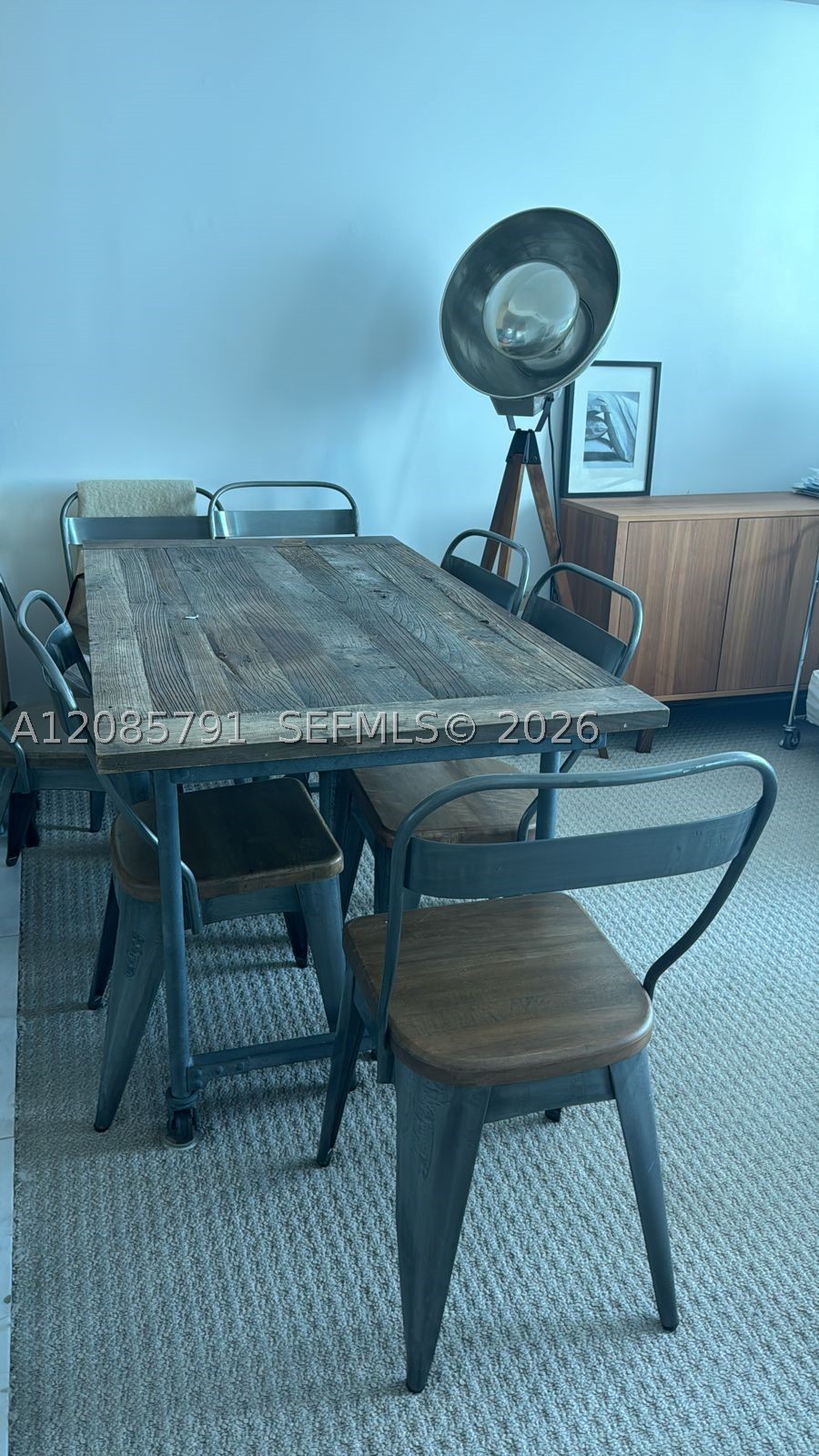 950 Brickell Bay Dr #3909, Miami FL 33131
