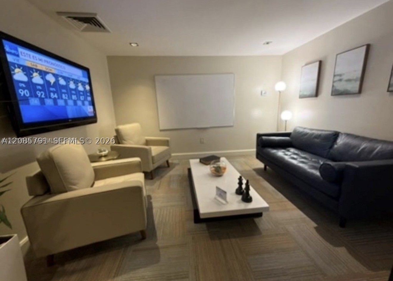 950 Brickell Bay Dr #3909, Miami FL 33131